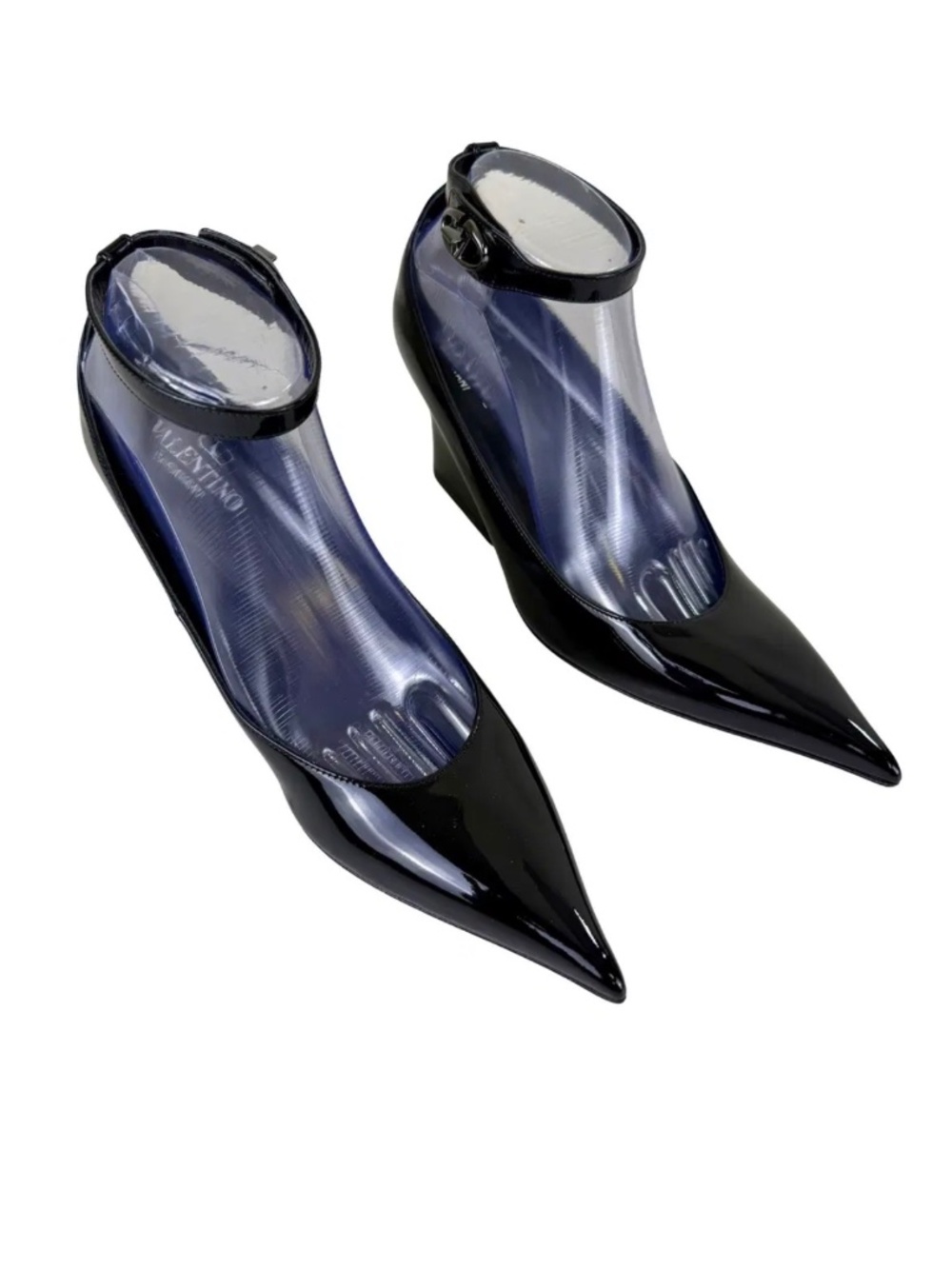 Valentino Garavani VLogo patent leather heels